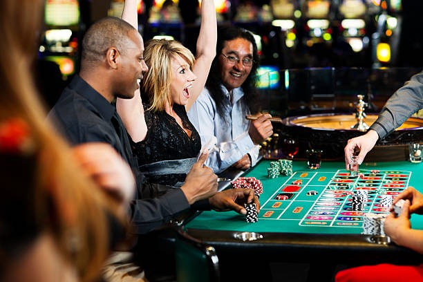bandarbola885 Explore Baccarat and Sportsbook from Home